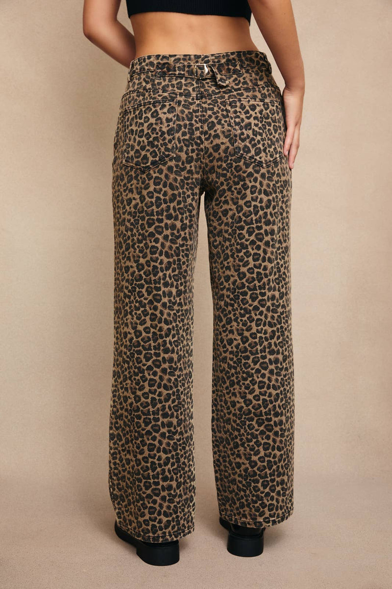 Mid-Rise Leopard Print Boyfriend Jeans